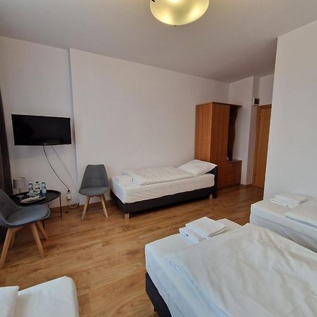 Cminsk Hotel Tor Kielce מראה חיצוני תמונה